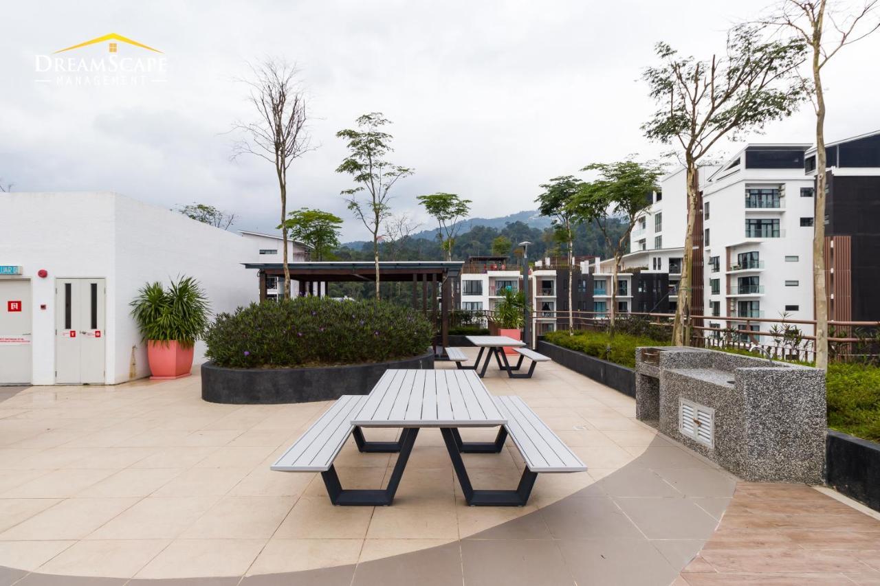Vest Home@Midhill Genting Highlands Bentong Eksteriør billede