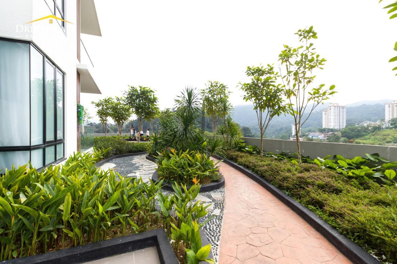 Vest Home@Midhill Genting Highlands Bentong Eksteriør billede